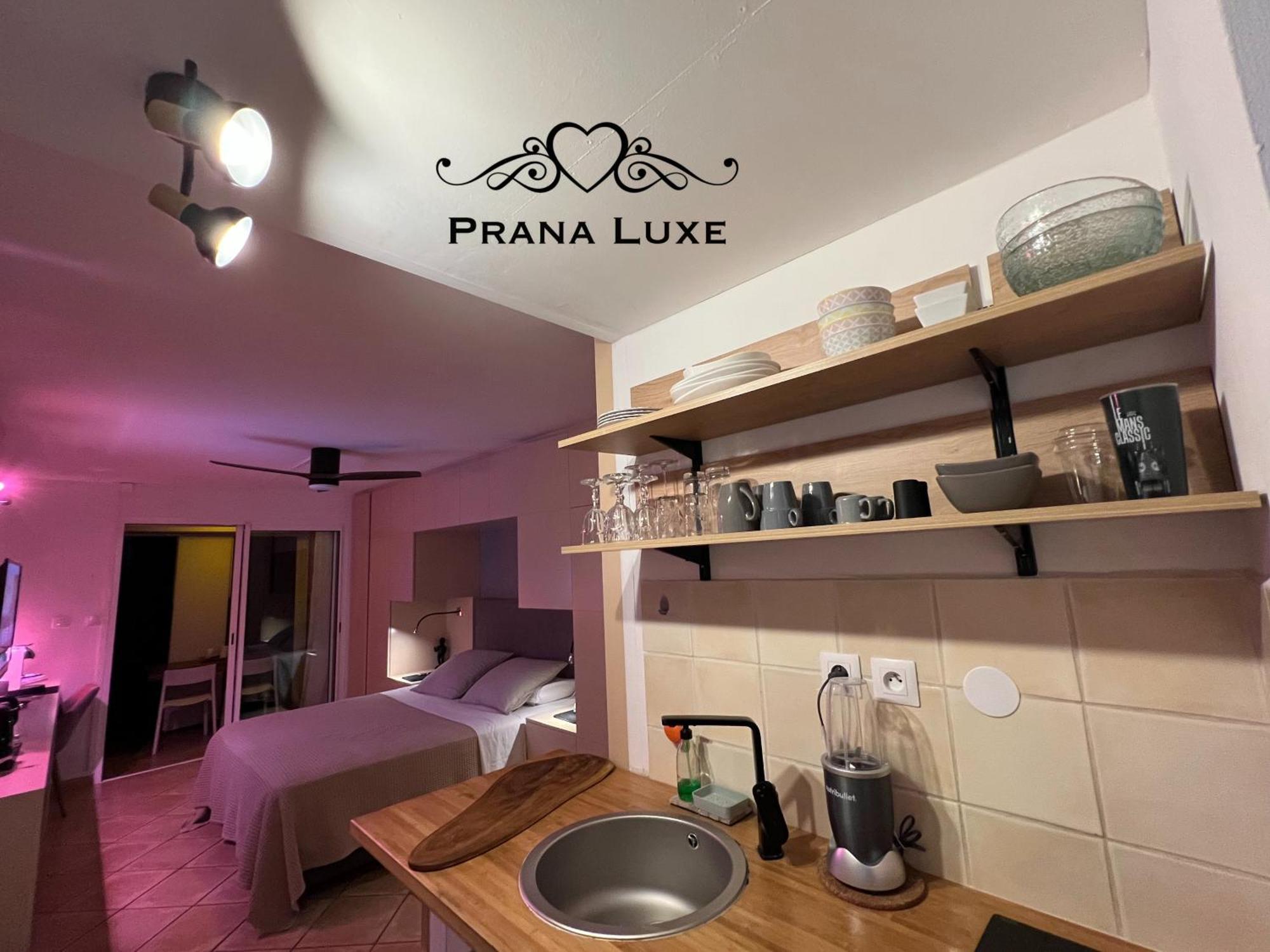 Apartament Little Prana Saint-Gilles Les Bains Zewnętrze zdjęcie