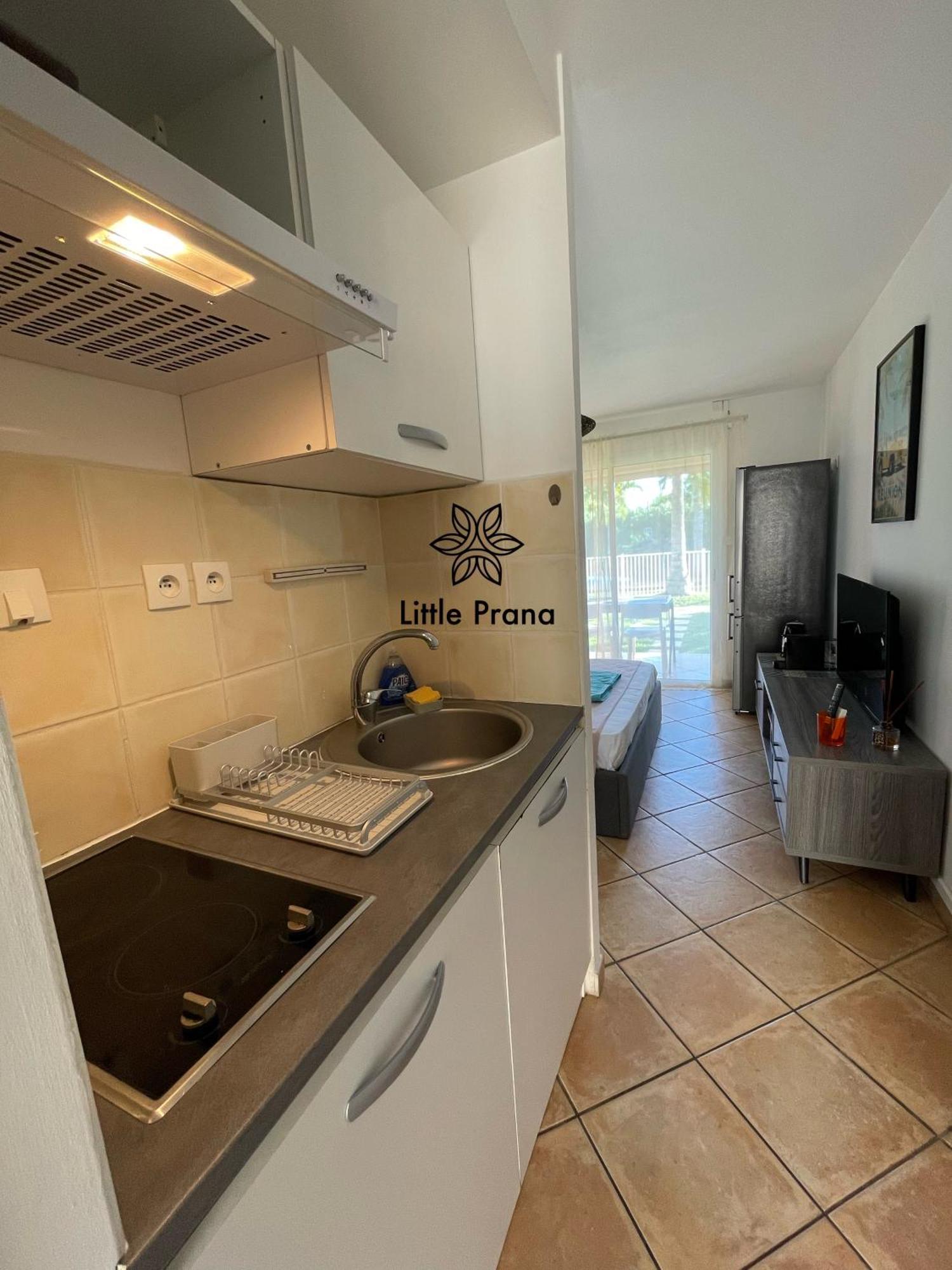 Apartament Little Prana Saint-Gilles Les Bains Zewnętrze zdjęcie