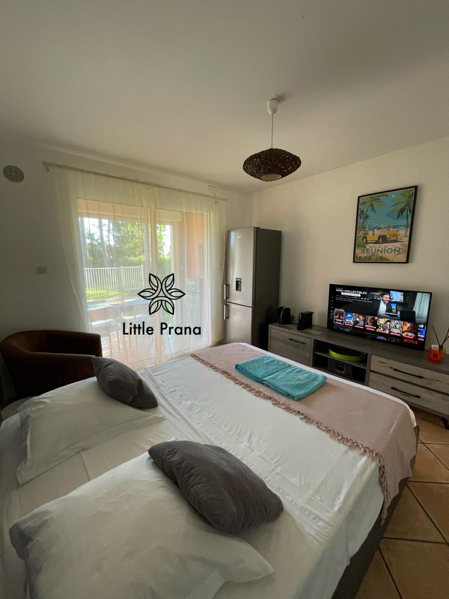 Apartament Little Prana Saint-Gilles Les Bains Zewnętrze zdjęcie