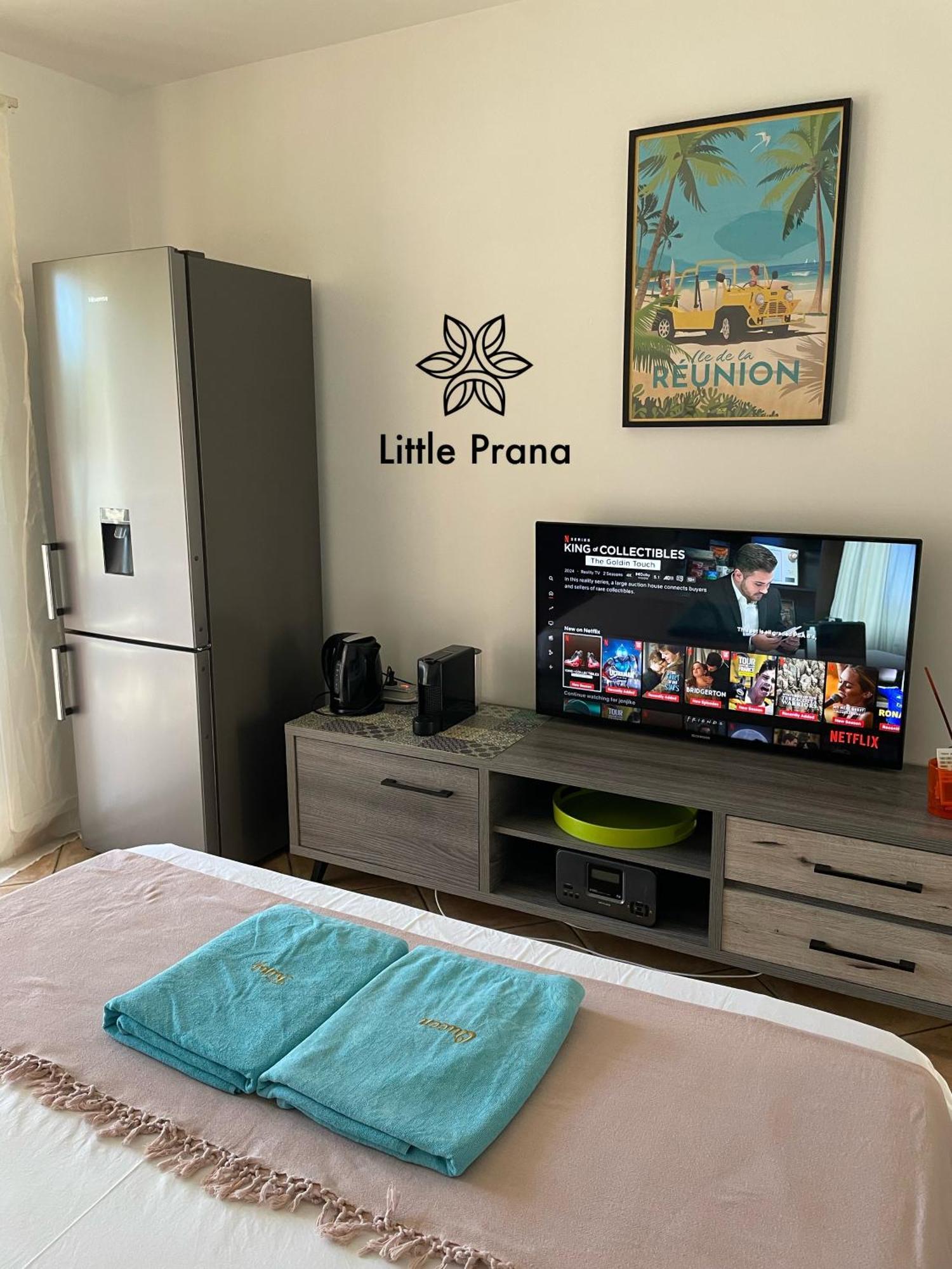 Apartament Little Prana Saint-Gilles Les Bains Zewnętrze zdjęcie