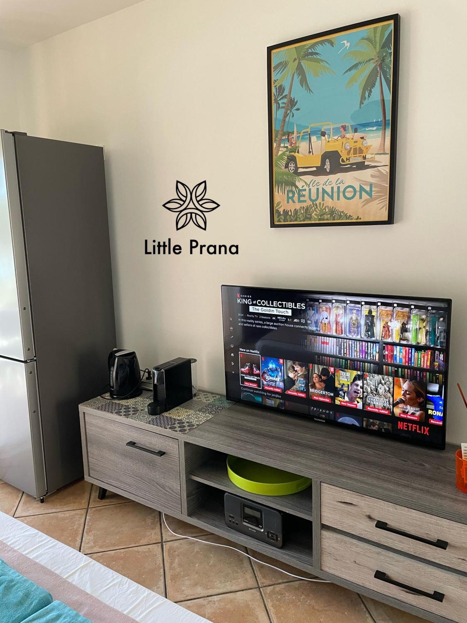 Apartament Little Prana Saint-Gilles Les Bains Zewnętrze zdjęcie